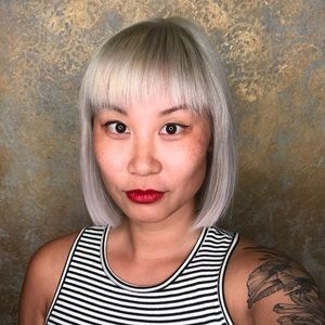 Meet your Posher, Courtney